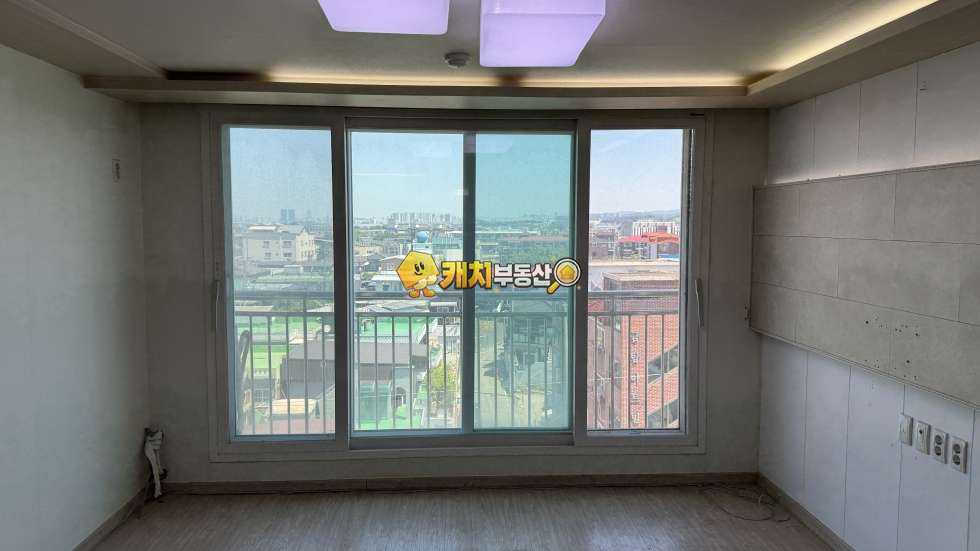 경기 평택시 신장동 캐치 l 구옥 l 32823 l 문영프라임 l 쓰리룸 매매 매물번호 33159 사진 1