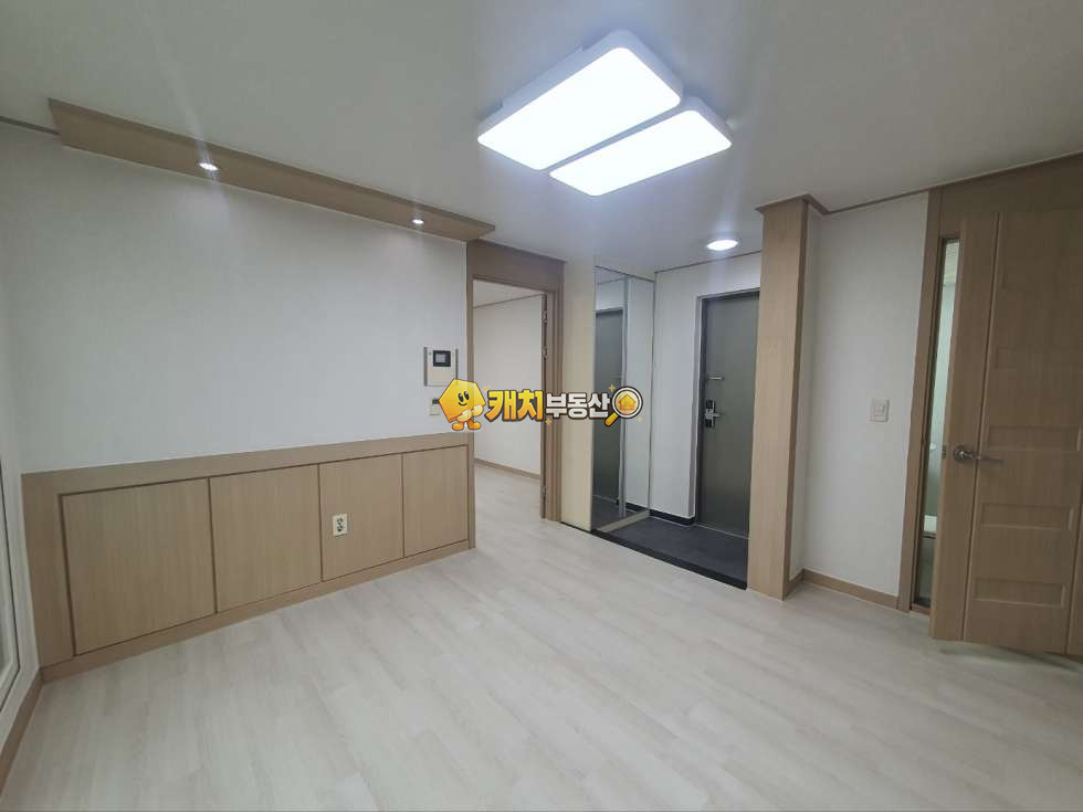 서울 강서구 화곡동 캐치 l 구옥 l 33461 l 세인트빌 l 쓰리룸 매매 매물번호 33200 사진 4