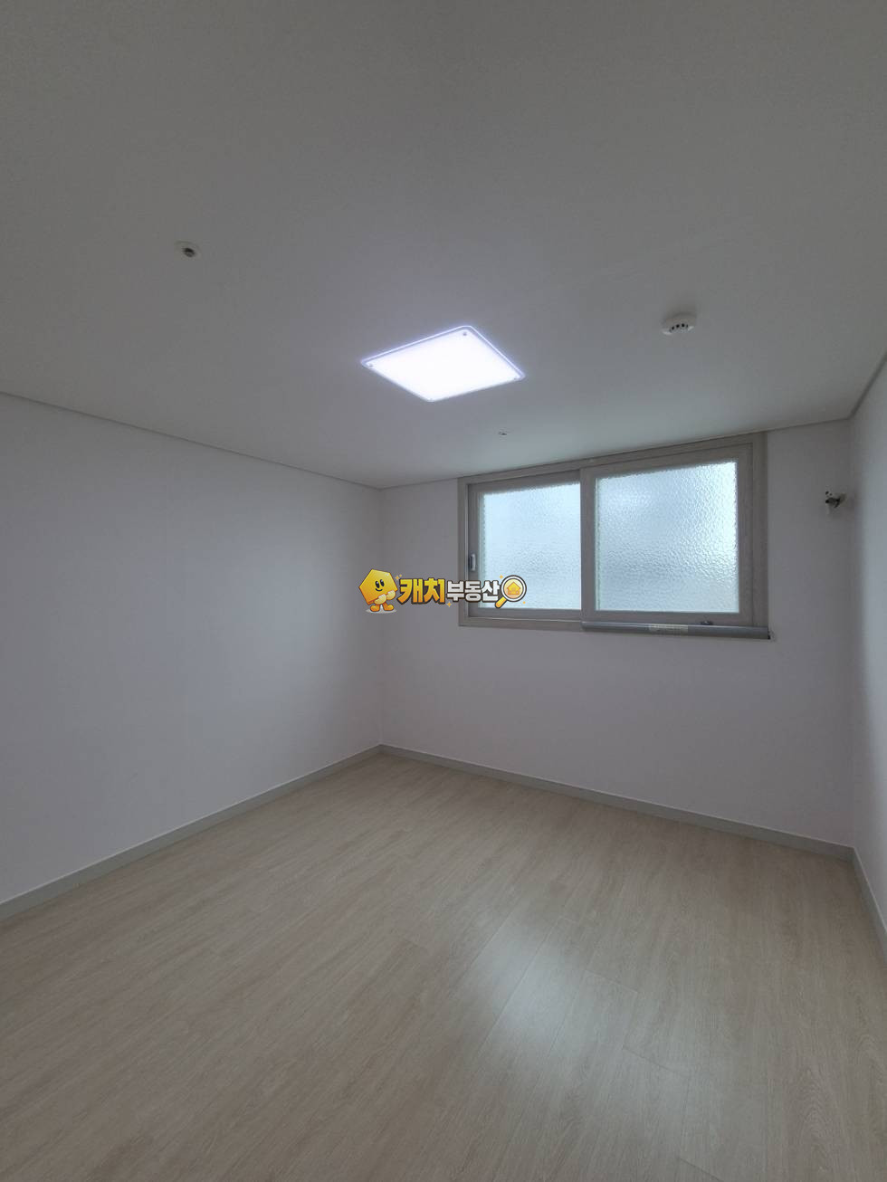인천 서해구 가좌동 캐치 l 준신축 l 38100 l 무한퍼스트 l 쓰리룸 매매 매물번호 33310 사진 5