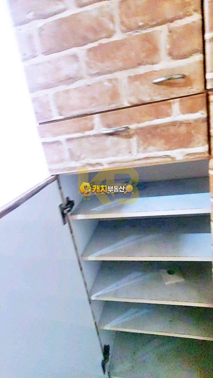 서울 관악구 신림동 캐치 l 구옥 l 24662 l 신일빌라 l 쓰리룸 매매 매물번호 33757 사진 2