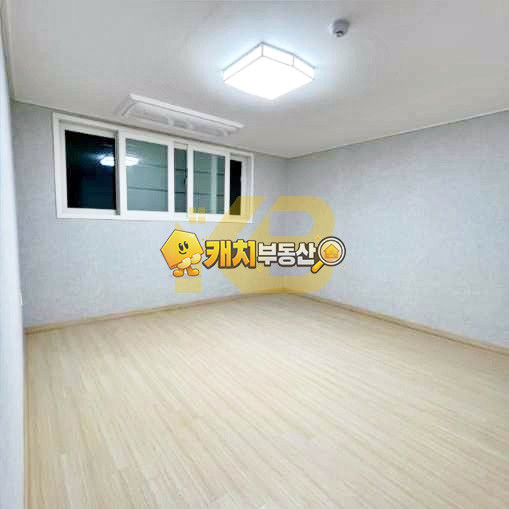 경기 고양일산동구 성석동 캐치 l 준신축 l 25604 l 한울하임 l 쓰리룸 매매 매물번호 33805 사진 4
