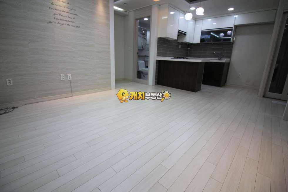서울 강서구 화곡동 캐치 l 구옥 l 26722 l 신성리치빌 301호 l 쓰리룸 매매 매물번호 33885 사진 6