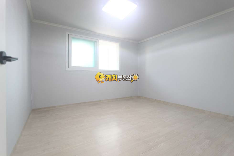 인천 서해구 신현동 캐치 l 구옥 l 28047 l 현대빌라 l 쓰리룸 매매 매물번호 33965 사진 10