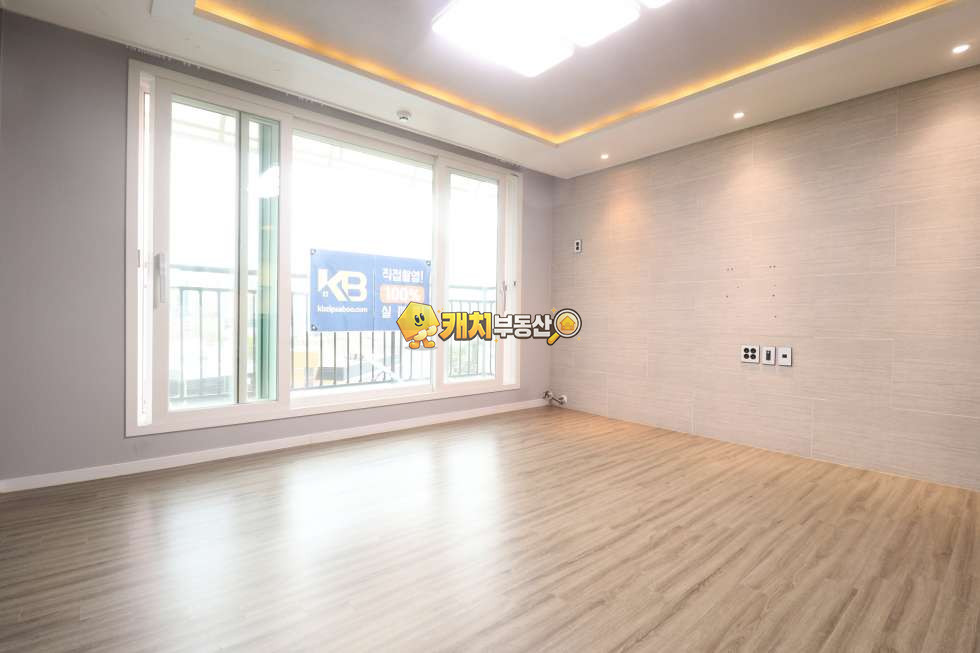 경기 광주시 초월읍 대쌍령리 캐치 l 준신축 l 28592 l 파스텔 105동 l 복층 테라스 매매 매물번호 34019 사진 3