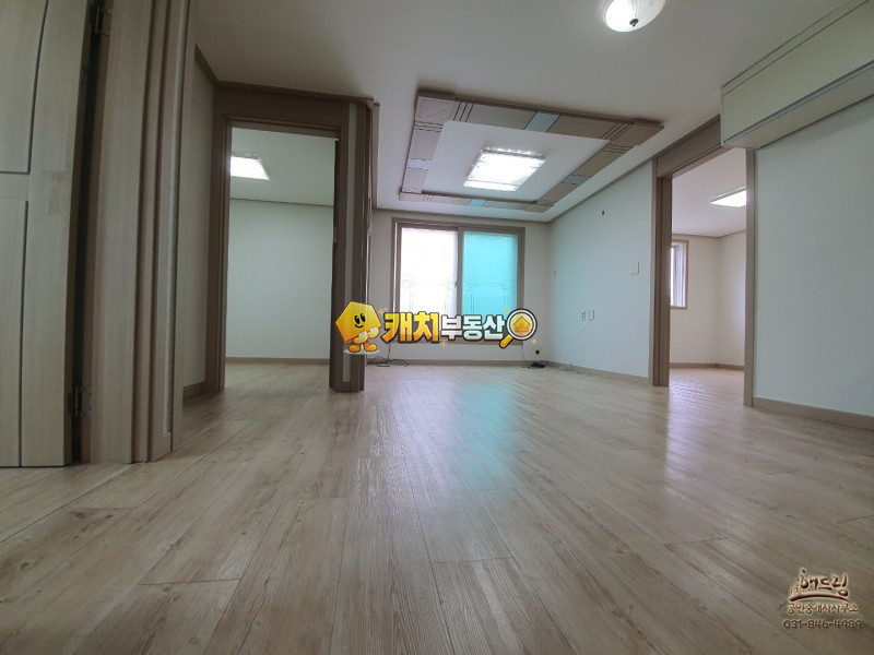 경기 의정부시 용현동 캐치 l 구옥 l 28847 l 정은스카이 l 쓰리룸 매매 매물번호 34045 사진 1