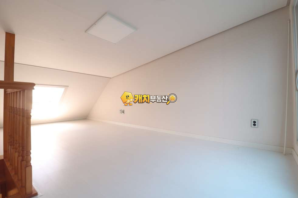 경기 용인기흥구 고매동 캐치 l 구옥 l 29258 l 매화향기 가 l 복층 테라스 매매 매물번호 34078 사진 17