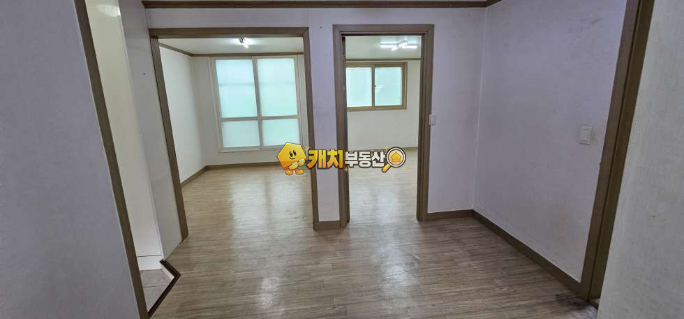 인천 미추홀구 용현동 캐치 l 구옥 l 29649 l 대진아파트 l 쓰리룸 매매 매물번호 34104 사진 1