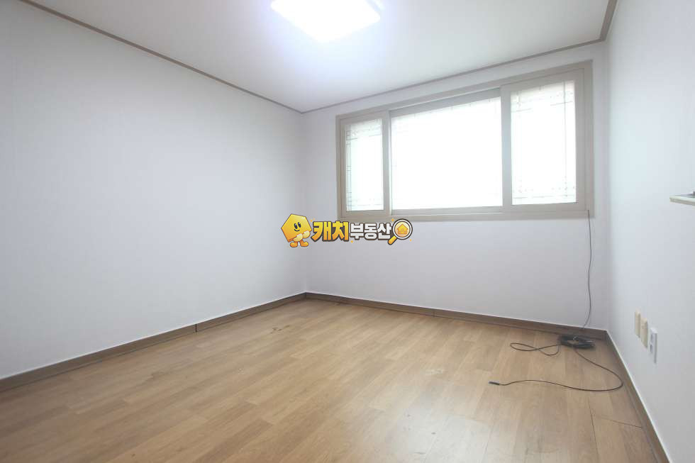 인천 서해구 검암동 캐치 l 구옥 l 29777 l 은진홈타운 l 쓰리룸 매매 매물번호 34117 사진 9