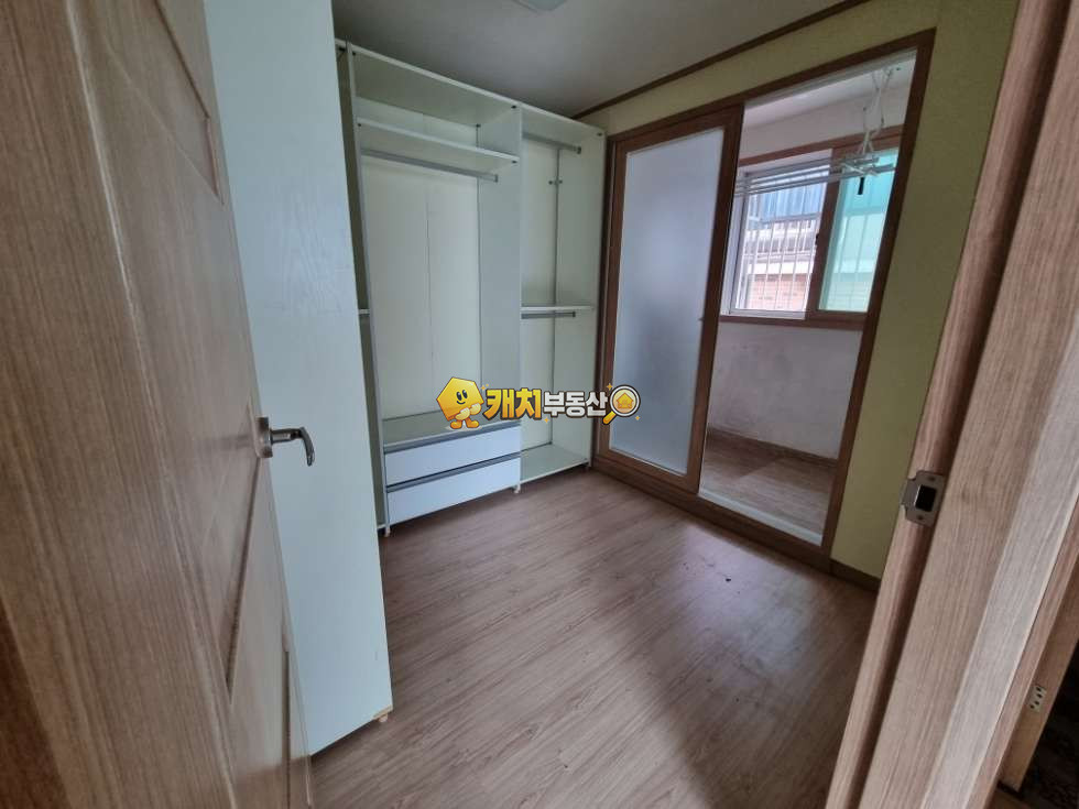 인천 검단구 당하동 캐치 l 구옥 l 29798 l 삼익캐슬 l 쓰리룸 매매 매물번호 34123 사진 2
