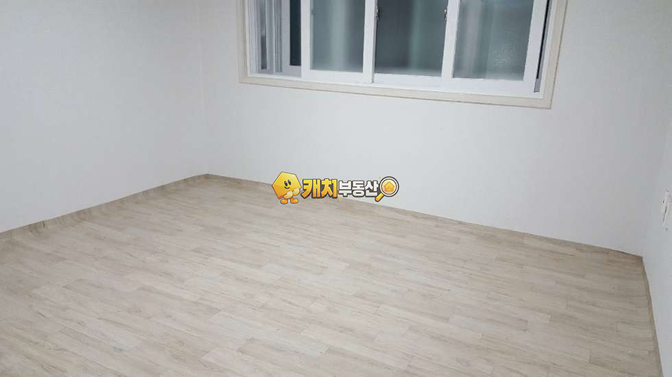 인천 서해구 석남동 캐치 l 구옥 l 29811 l 중앙그린빌라 l 쓰리룸 매매 매물번호 34127 사진 2