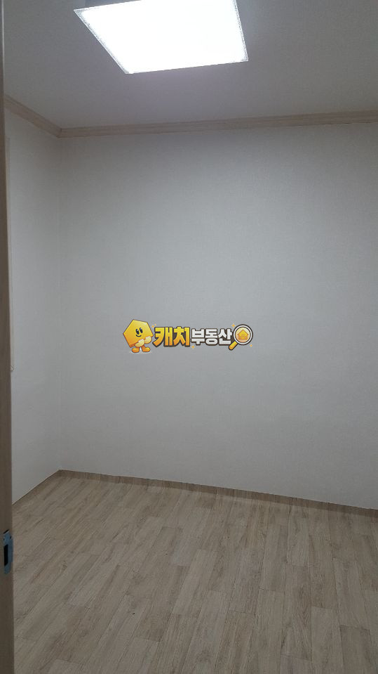 인천 서해구 석남동 캐치 l 구옥 l 29811 l 중앙그린빌라 l 쓰리룸 매매 매물번호 34127 사진 3
