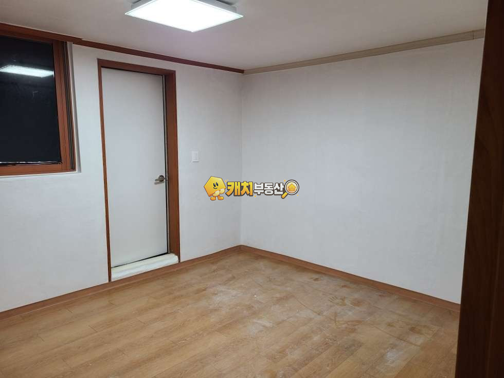 서울 구로구 개봉동 캐치 l 구옥 l 30305 l 정원빌라 l 투룸 매매 매물번호 34165 사진 2
