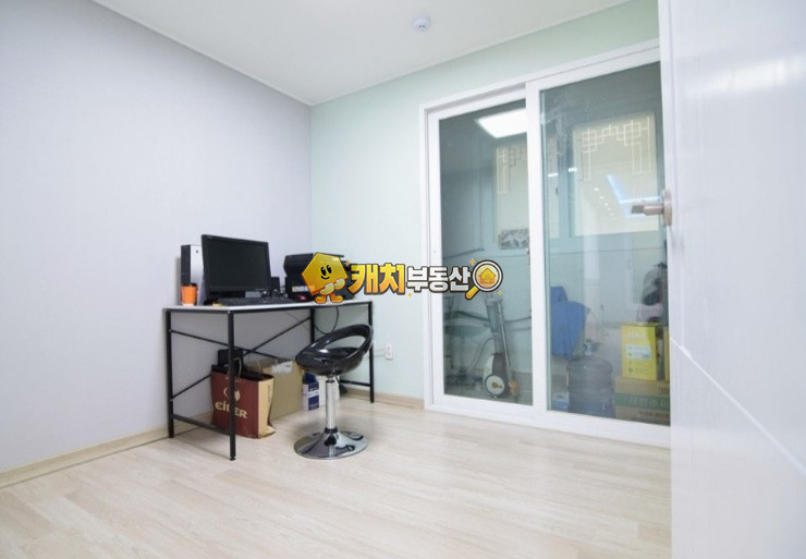 서울 금천구 시흥동 캐치 l 구옥 l 30404 l 라임스빌 l 쓰리룸 매매 매물번호 34183 사진 8