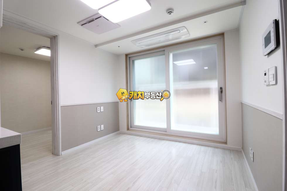 서울 중랑구 망우동 캐치 l 준신축 l 30951 l 하우지움 l 투룸 매매 매물번호 34242 사진 2