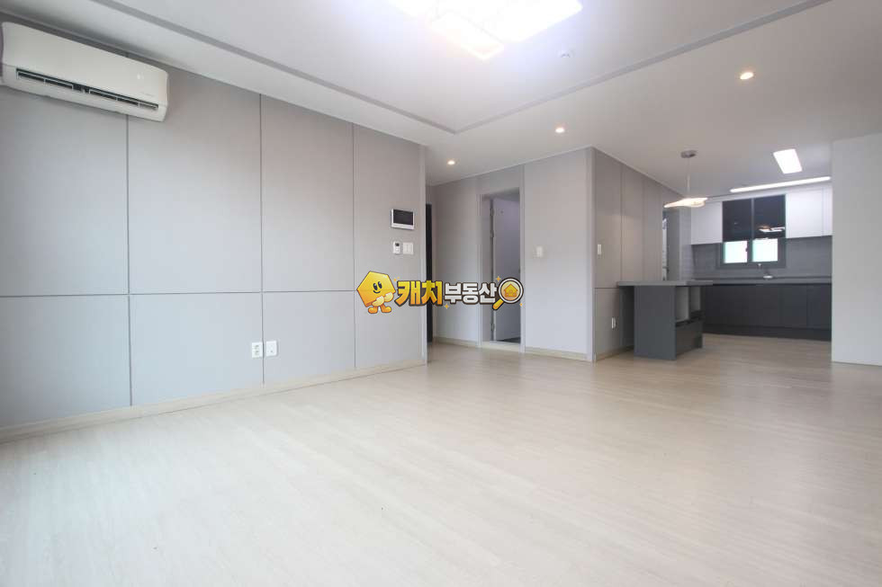 경기 고양덕양구 내유동 캐치 l 준신축 l 31118 l 골든트리빌리 l 쓰리룸 매매 매물번호 34252 사진 6