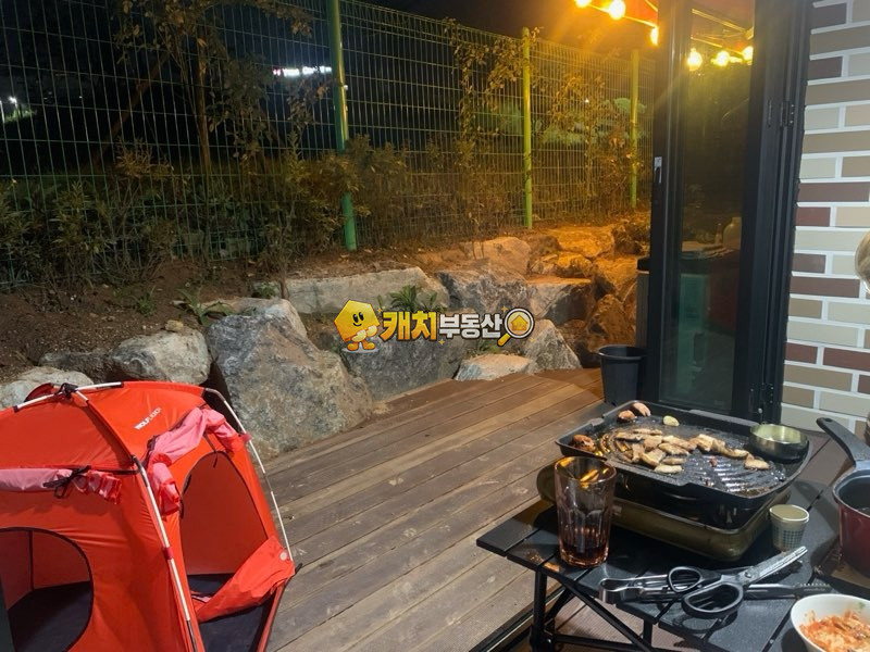 경기 고양일산동구 풍동 캐치 l 준신축 l 31237 l 스카이삼성캐슬9차 l 쓰리룸 매매 매물번호 34268 사진 5