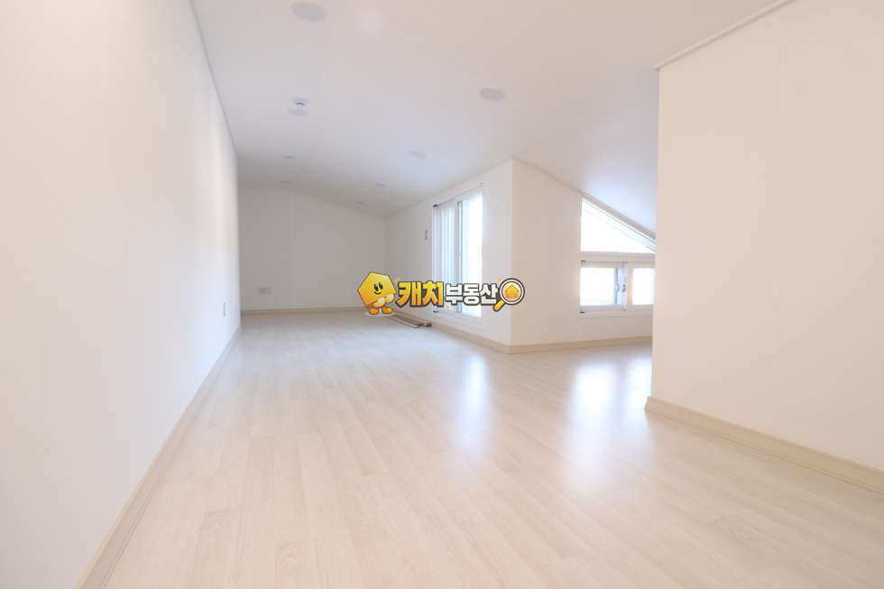 경기 수원팔달구 고등동 캐치 l 신축 l 32056 l 초원아트빌 l 복층 테라스 분양 매물번호 34406 사진 20