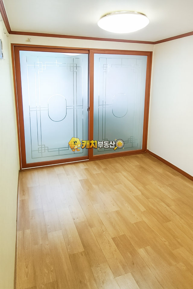 경기 부천소사구 괴안동 캐치 l 구옥 l 32439 l 동성아트빌 l 쓰리룸 매매 매물번호 34455 사진 4