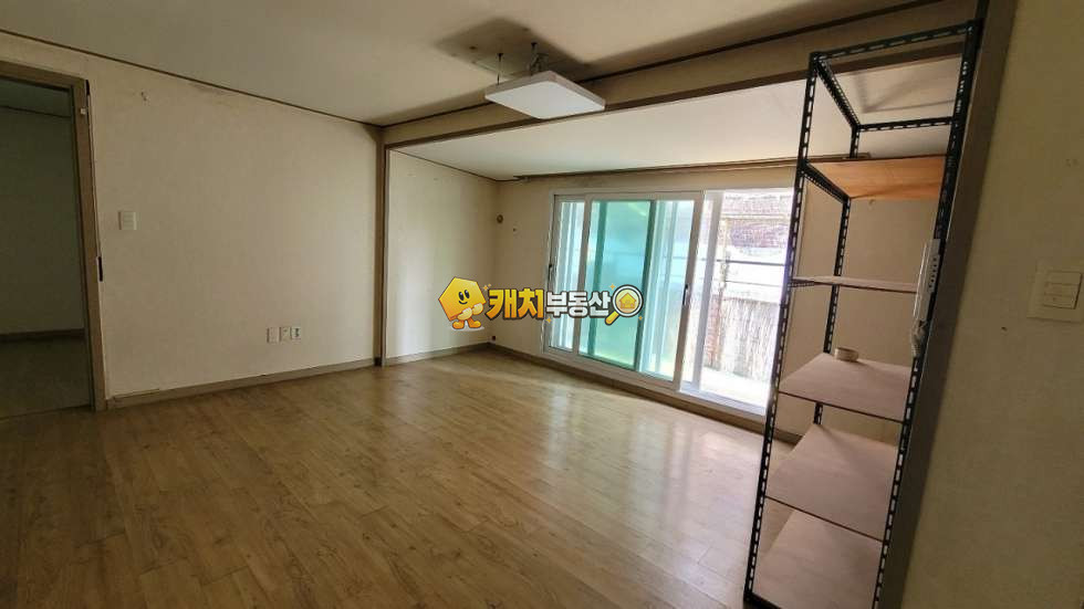 경기 부천소사구 송내동 캐치 l 구옥 l 32457 l 포레스트빌 l 쓰리룸 매매 매물번호 34462 사진 1