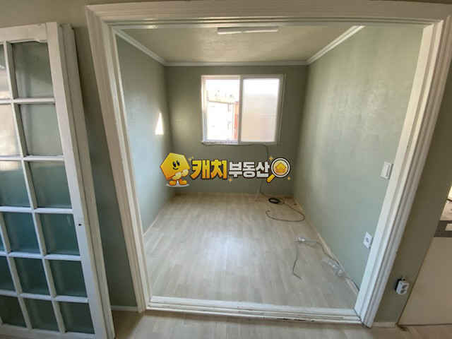 경기 시흥시 은행동 캐치 l 구옥 l 32701 l 은행하이츠빌라 l 쓰리룸 매매 매물번호 34508 사진 2