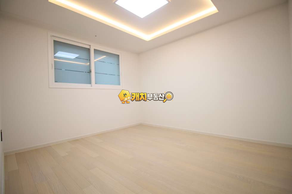 서울 양천구 신정동 캐치 l 신축 l 32912 l 목동와이앤비 l 쓰리룸 분양 매물번호 34526 사진 11