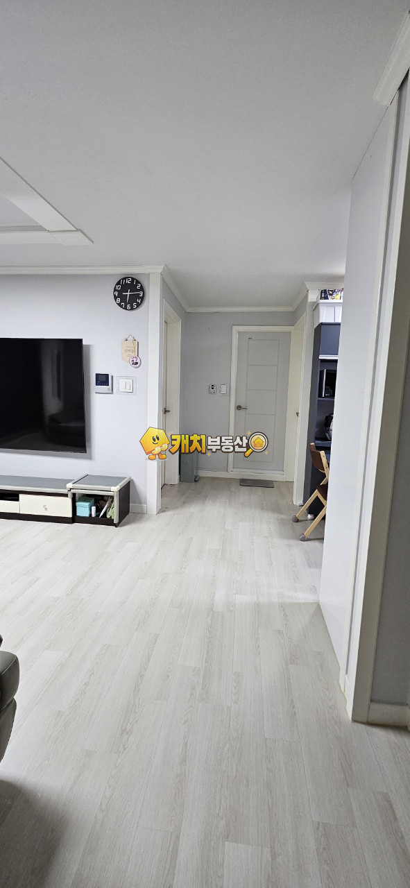 경기 군포시 금정동 캐치 l 구옥 l 33092 l 영승하이빌 l 쓰리룸 매매 매물번호 34549 사진 2