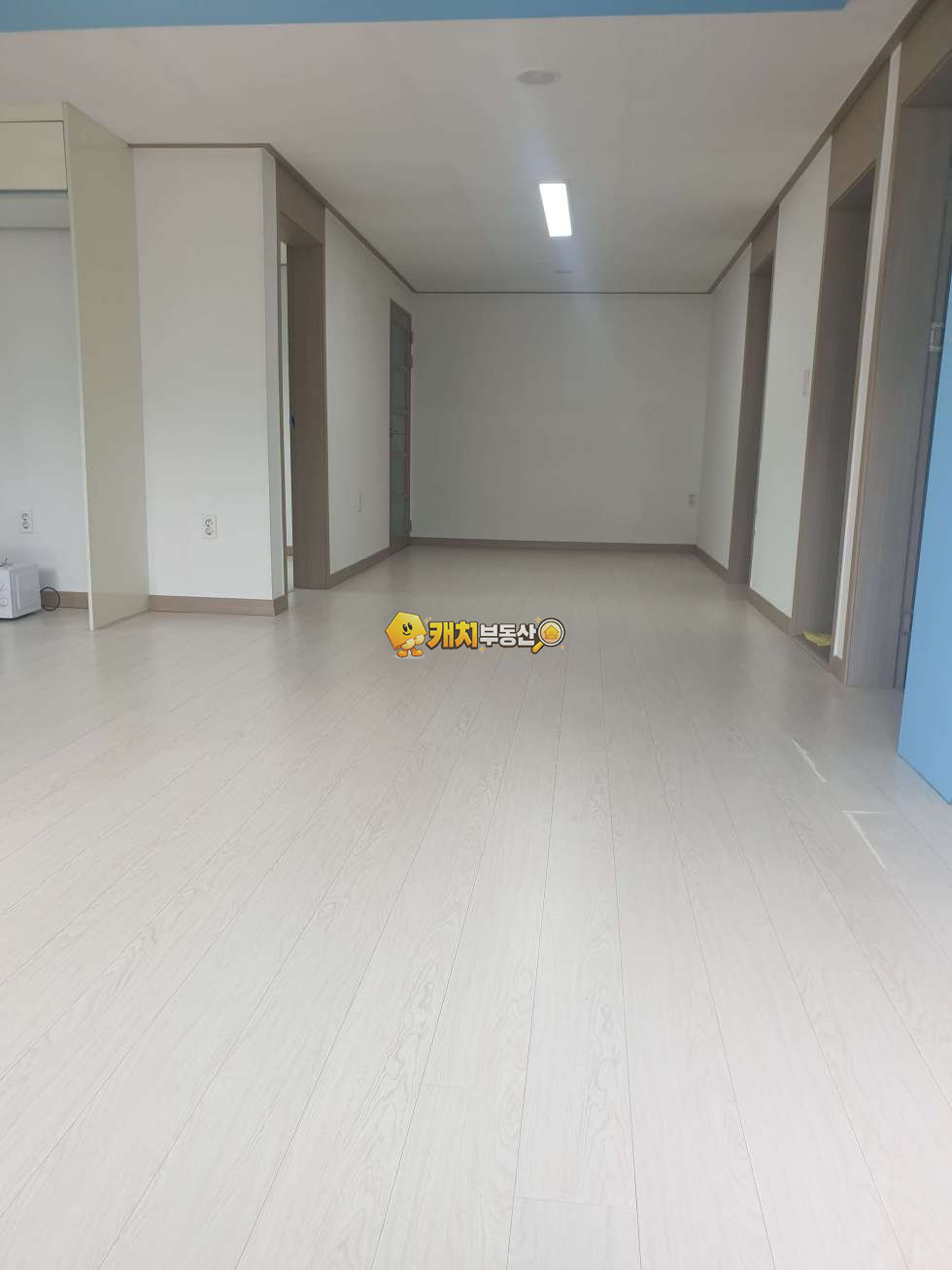경기 가평군 청평면 대성리 캐치 l 준신축 l 33177 l 대성리 다세대주택 l 쓰리룸 매매 매물번호 34557 사진 4