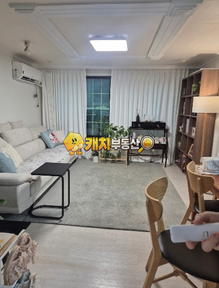 서울 관악구 봉천동 캐치 l 구옥 l 34016 l 최상하이빌 401호 l 쓰리룸 매매 매물번호 34721 사진 1