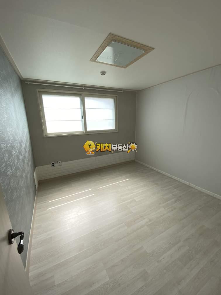 서울 관악구 신림동 캐치 l 구옥 l 34134 l 킹스타운 l 쓰리룸 매매 매물번호 34744 사진 3