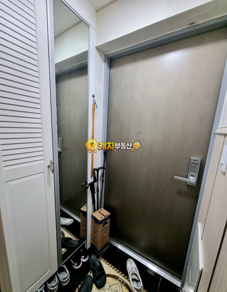 서울 관악구 신림동 캐치 l 구옥 l 34134 l 킹스타운 l 쓰리룸 매매 매물번호 34744 사진 7