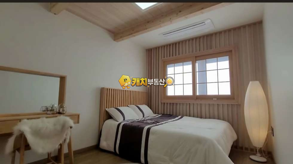 경기 용인처인구 포곡읍 전대리 캐치 l 준신축 l 34291 l 숲속전원마을 전원주택 l 포룸 매매 매물번호 34777 사진 13