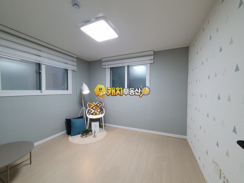 경기 용인기흥구 중동 캐치 l 준신축 l 34295 l 우림파크빌 l 쓰리룸 매매 매물번호 34780 사진 5