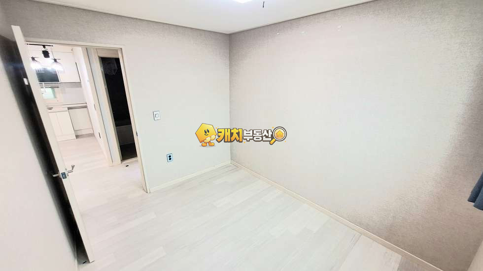 경기 이천시 백사면 모전리 캐치 l 구옥 l 34325 l 샤르망 l 쓰리룸 매매 매물번호 34795 사진 8