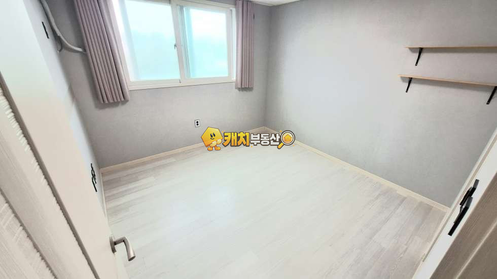 경기 이천시 백사면 모전리 캐치 l 구옥 l 34325 l 샤르망 l 쓰리룸 매매 매물번호 34795 사진 9
