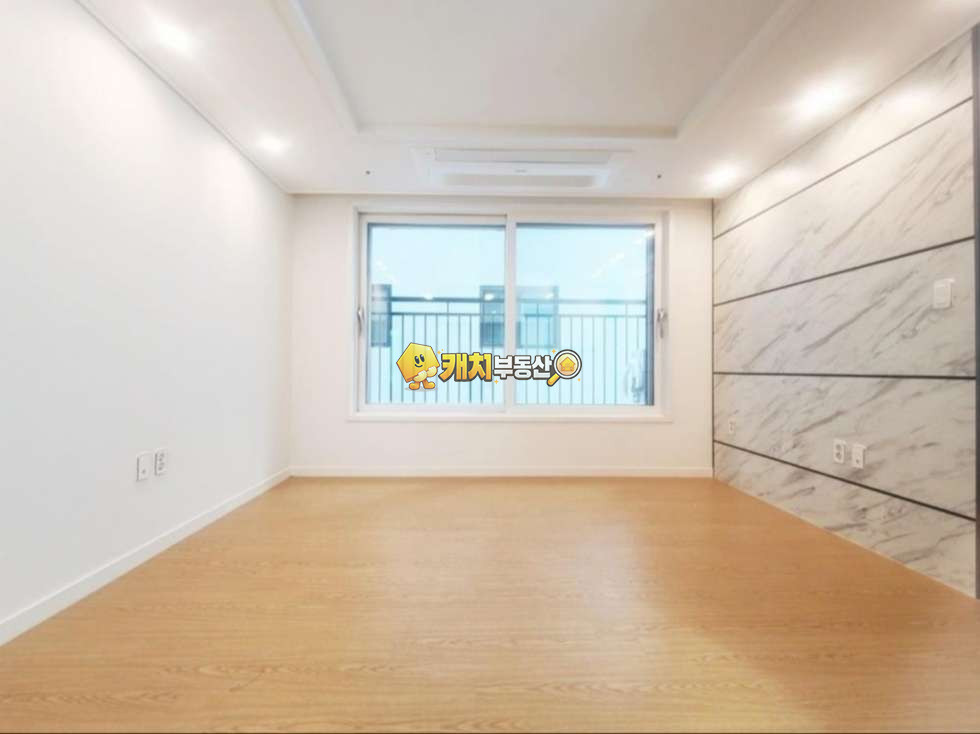 서울 중랑구 망우동 캐치 l 준신축 l 34370 l 베스트빌 l 복층 테라스 매매 매물번호 34809 사진 1
