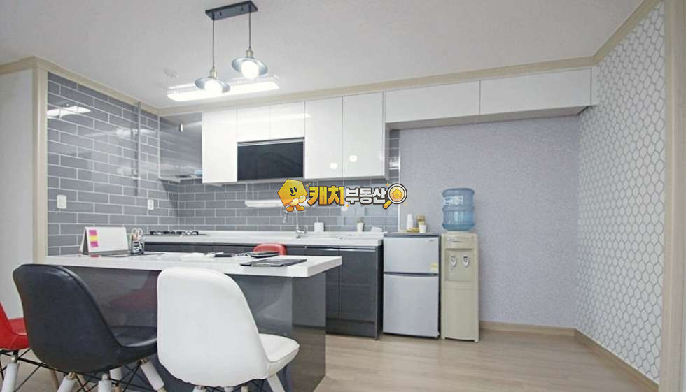 경기 안양만안구 안양동 캐치 l 구옥 l 18816 l 금강빌리지 l 쓰리룸 매매 매물번호 35033 사진 2