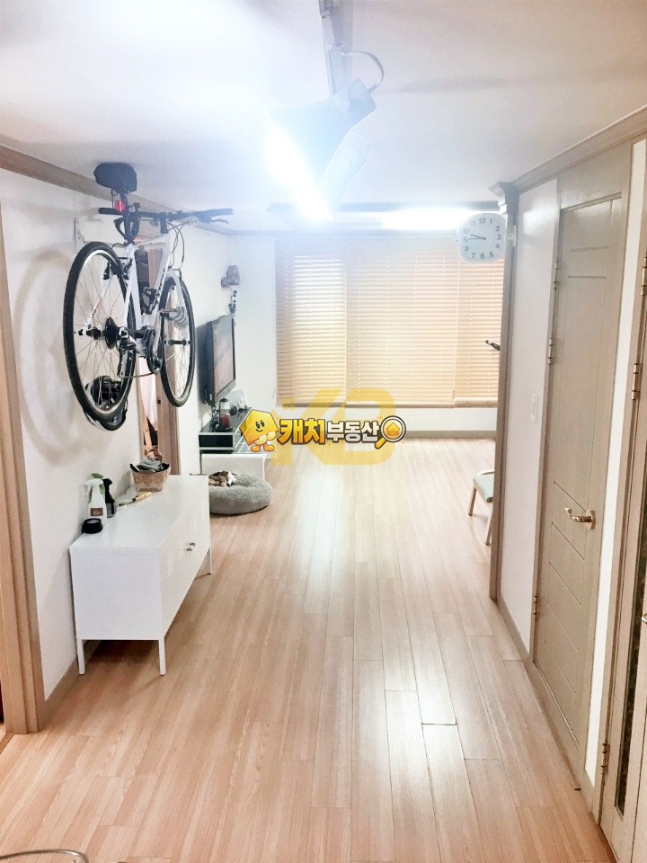 서울 구로구 궁동 캐치 l 구옥 l 21388 l 동광팰리스 l 쓰리룸 매매 매물번호 35045 사진 2