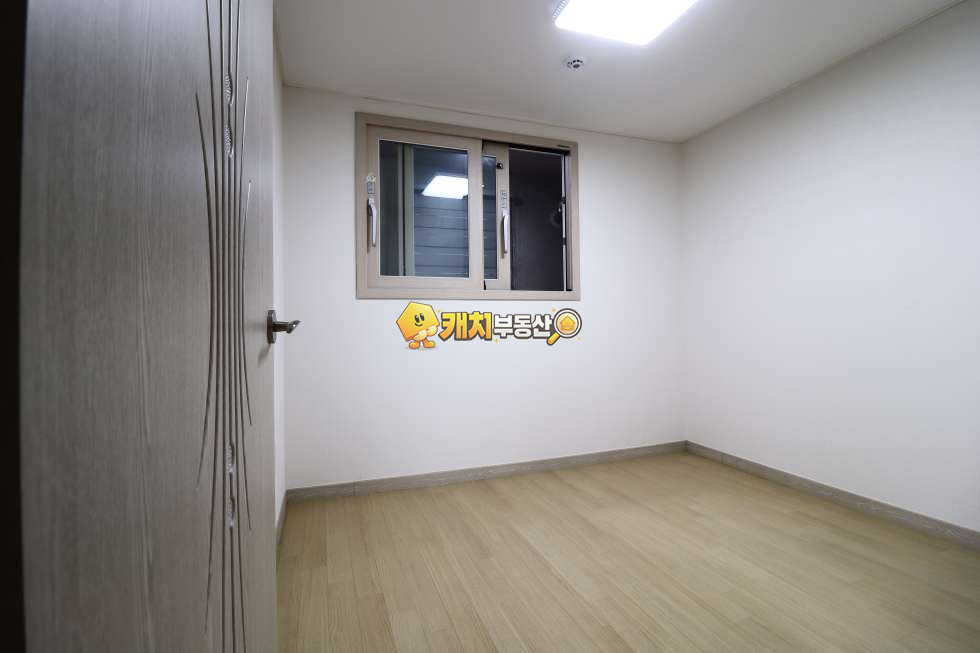 경기 남양주시 화도읍 차산리 캐치 l 구옥 l 28163 l 늘찬빌 l 쓰리룸 매매 매물번호 35073 사진 4