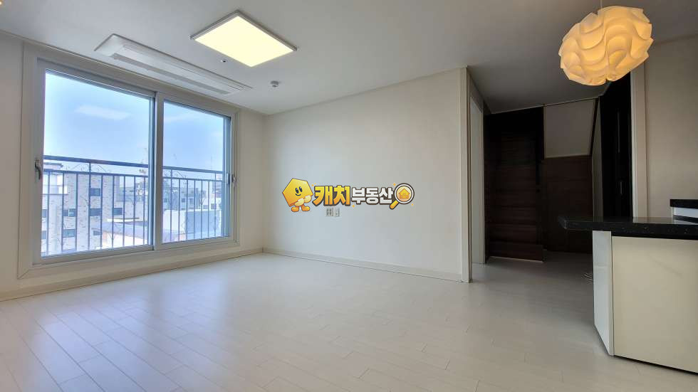 경기 수원권선구 권선동 캐치 l 준신축 l 33179 l 프렌드빌리지 l 복층 테라스 매매 매물번호 35113 사진 1