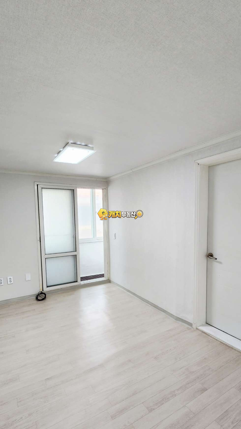 경기 수원장안구 송죽동 캐치 l 구옥 l 33773 l 삼보빌라 l 투룸 매매 매물번호 35125 사진 6