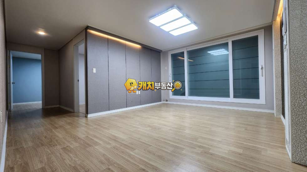 경기 용인기흥구 공세동 캐치 l 준신축 l 34212 l 삼성팰리스 l 쓰리룸 매매 매물번호 35135 사진 2