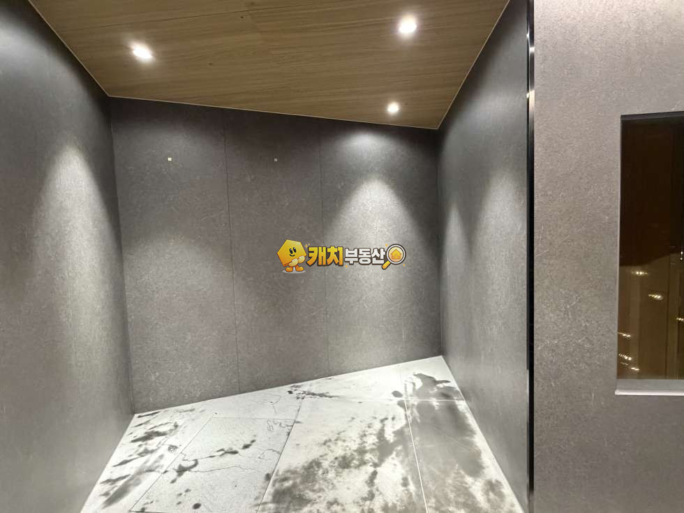서울 마포구 노고산동 캐치 l 준신축 l 35369 l 빌리브디에이블 l 복층 테라스 매매 매물번호 35164 사진 17