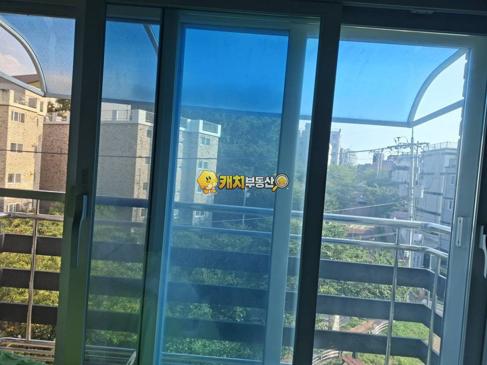 경기 김포시 통진읍 서암리 캐치 l 준신축 l 37914 l 늘품채 l 복층 테라스 매매 매물번호 35227 사진 1