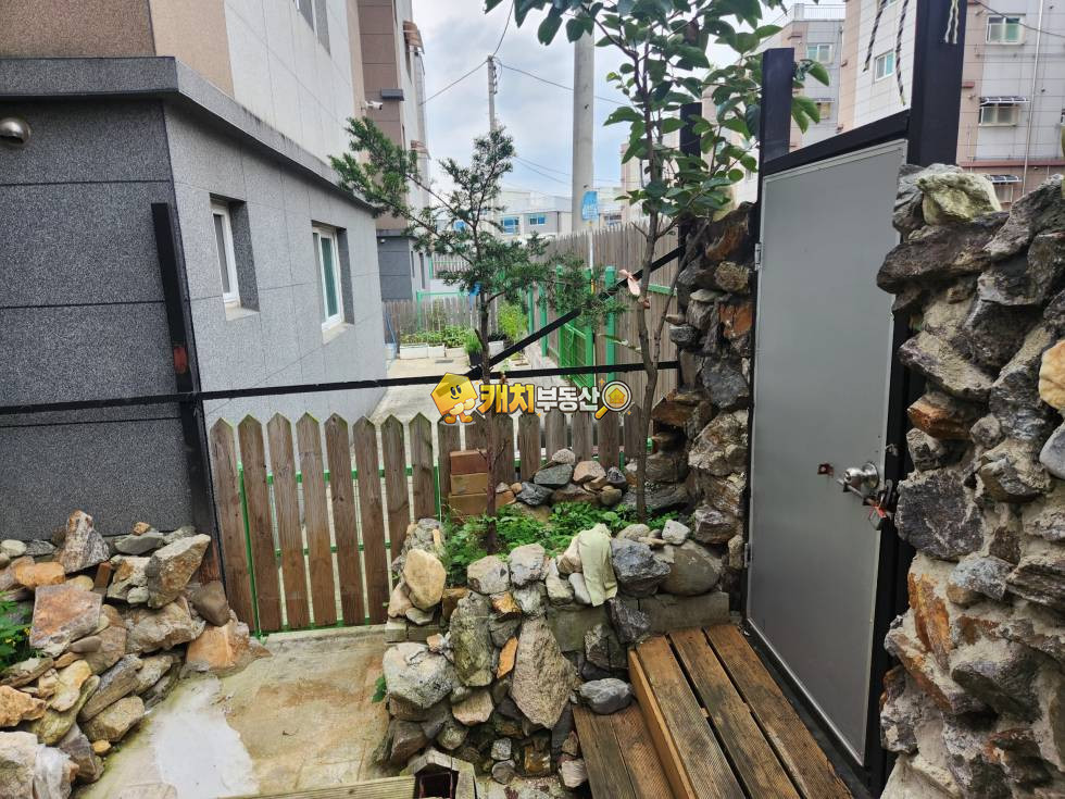 경기 고양덕양구 내유동 캐치 l 준신축 l 38351 l 쉐르빌 C동 l 쓰리룸 매매 매물번호 35450 사진 10