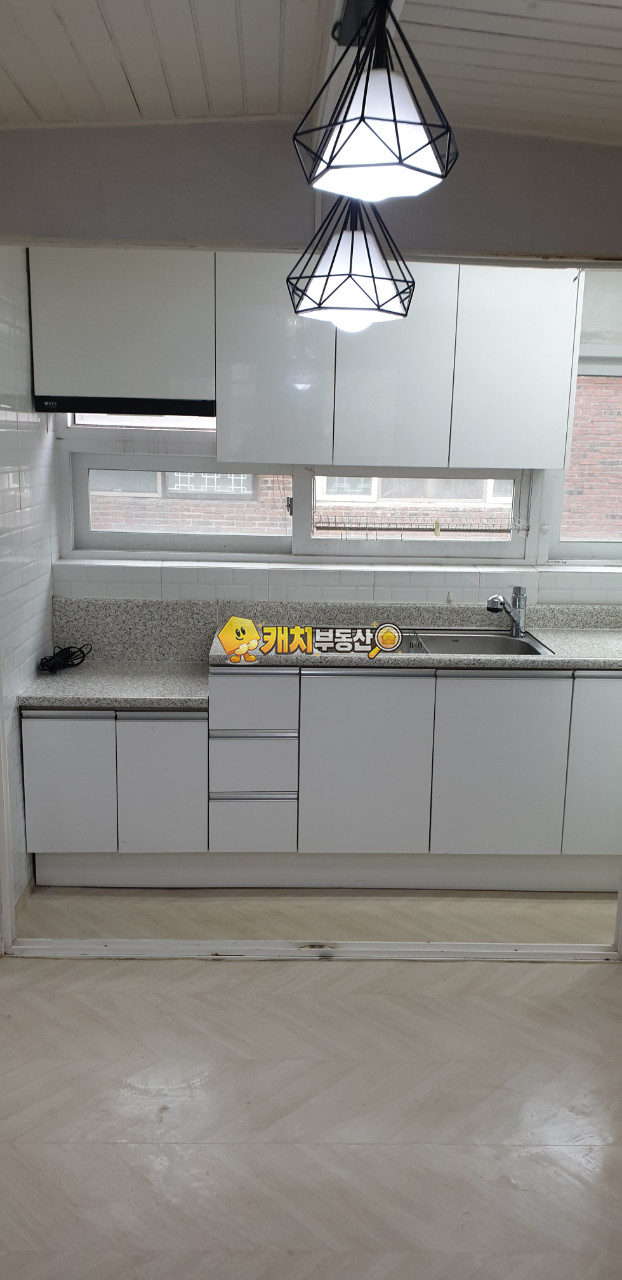 인천 서해구 석남동 캐치 l 구옥 l 38260 l 삼성하우스 l 쓰리룸 매매 매물번호 35456 사진 3