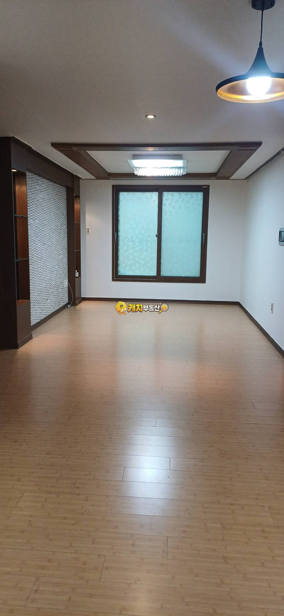 경기 고양덕양구 내유동 캐치 l 구옥 l 38313 l 코리아타운 l 쓰리룸 매매 매물번호 35462 사진 2