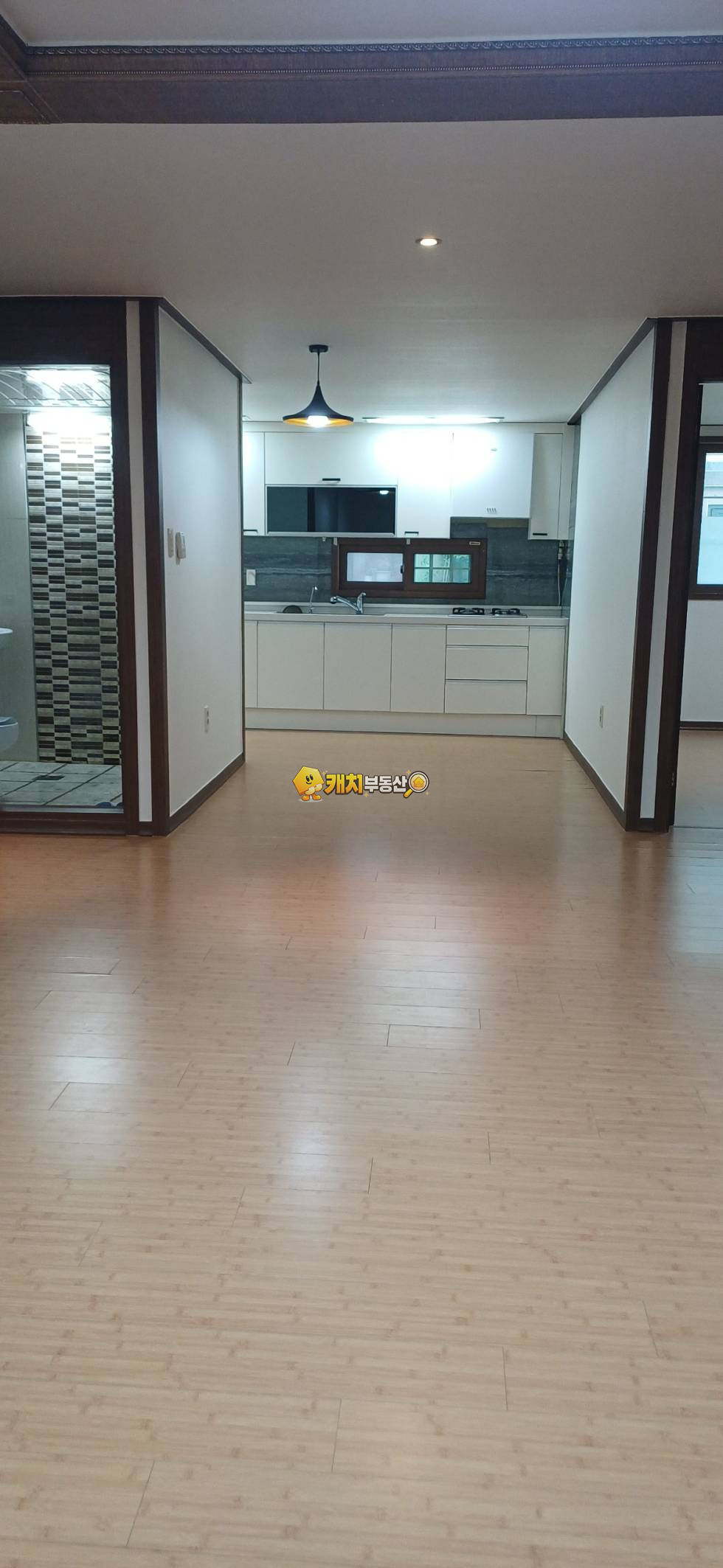 경기 고양덕양구 내유동 캐치 l 구옥 l 38313 l 코리아타운 l 쓰리룸 매매 매물번호 35462 사진 3
