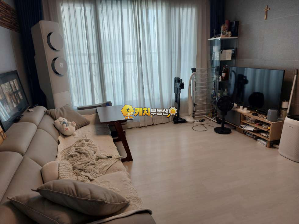 경기 고양일산동구 성석동 캐치 l 구옥 l 34502 l 플로체 l 쓰리룸 매매 매물번호 35477 사진 2