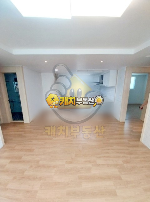 경기 고양일산동구 식사동 캐치 l 구옥 l 35229 l 식사 라데팡스 l 쓰리룸 l 준신축 매매 매물번호 30849 사진 2