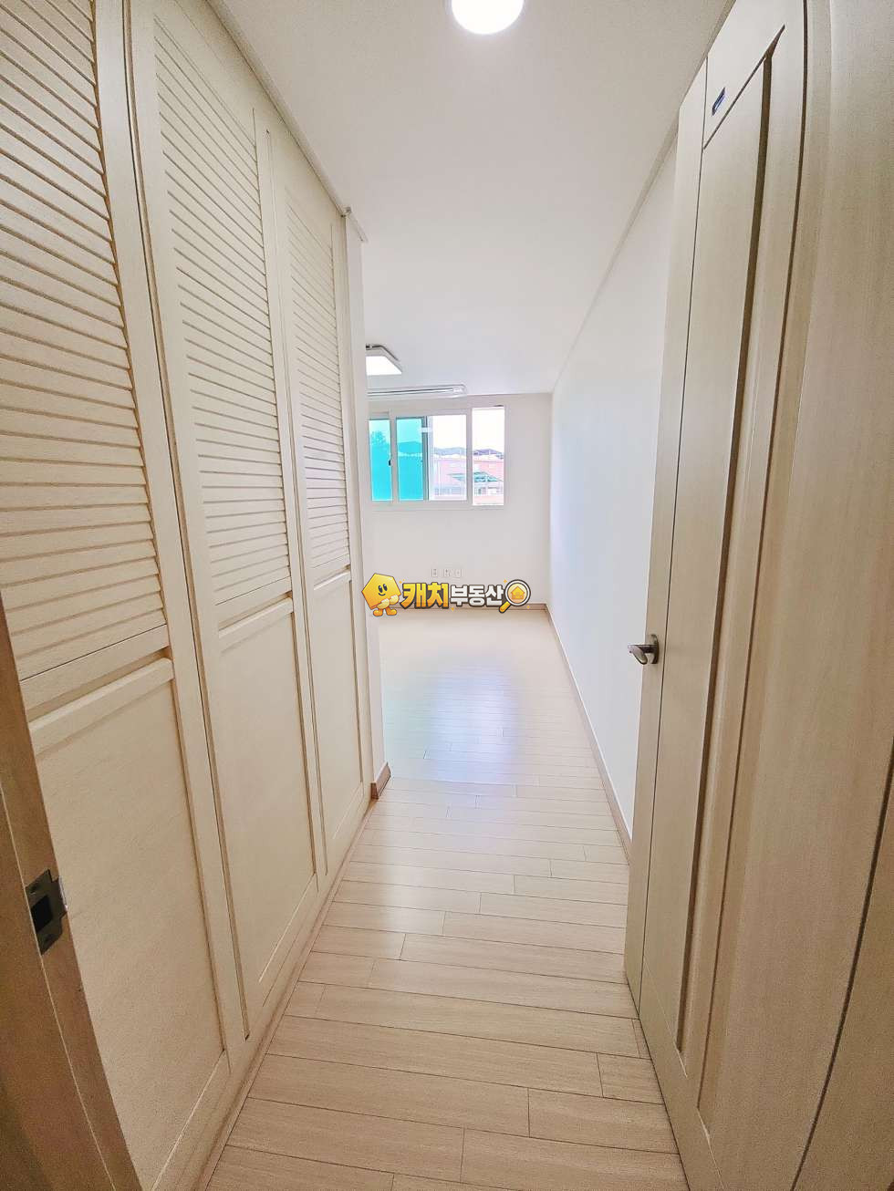 경기 고양일산동구 식사동 캐치 l 구옥 l 35234 l 엘타운 l 쓰리룸 l 준신축 매매 매물번호 30851 사진 5
